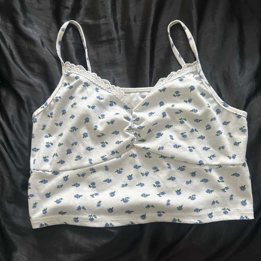 Target White and Blue Floral Camisole - Picture 2 of 4